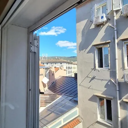 Appartement Sui Tetti Di Trieste